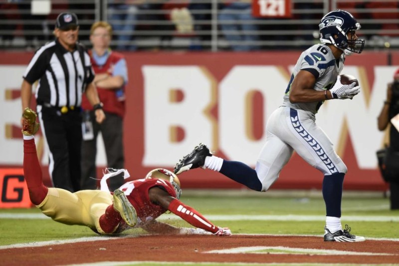 Tyler Lockett dei Seattle Seahawks al suo primo touchdown stagionale