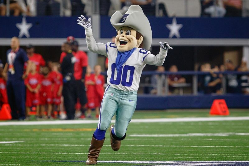 Dallas-Cowboys-mascot-Rowdy