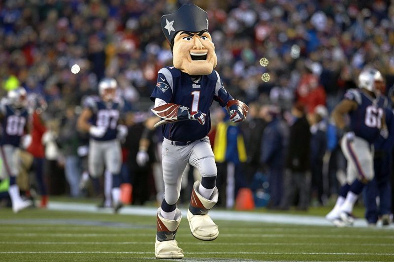 New-England-Patriots-mascot-Pat-Patriot-X159129_TK1_0205