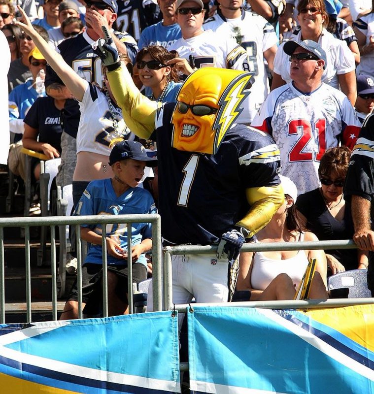 San-Diego-Chargers-mascot-Bolt-Man