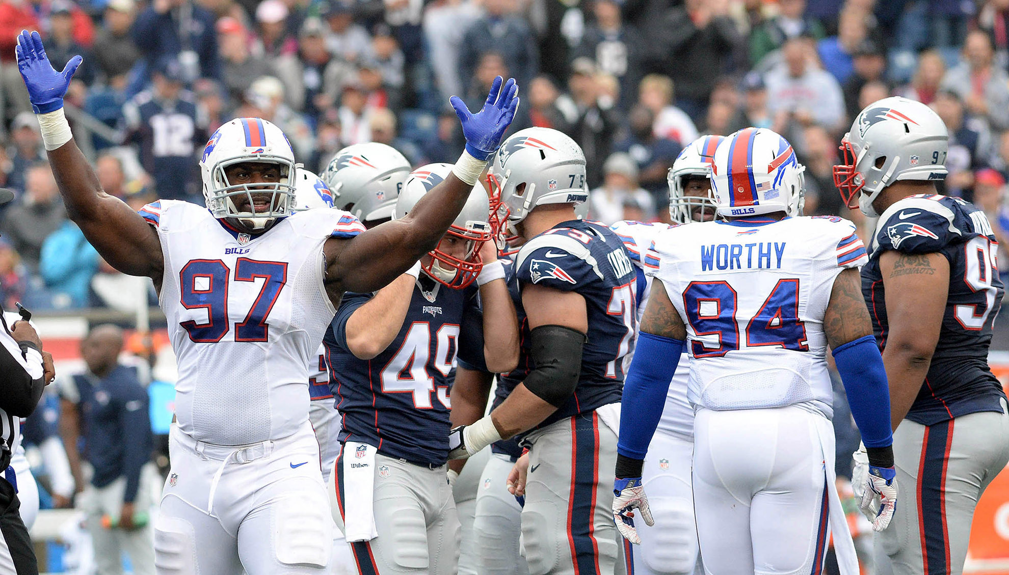 Buffalo Bills v New England Patriots