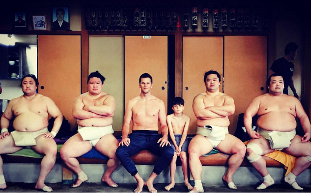 Tom Brady sumo