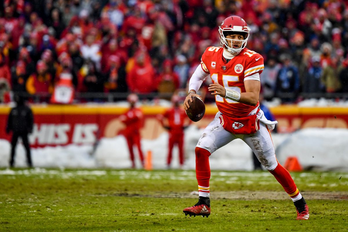 quarterback mahomes kansas city chiefs