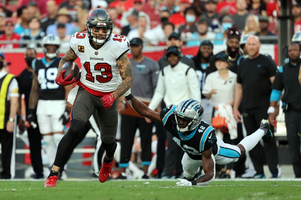 Mike Evans Buccaneers Panthers