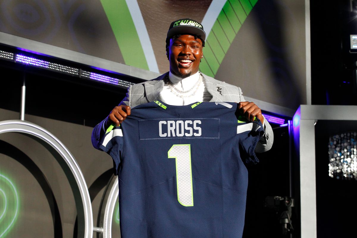 Charles Cross seahawks