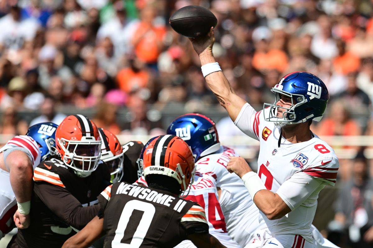 daniel jones giants browns