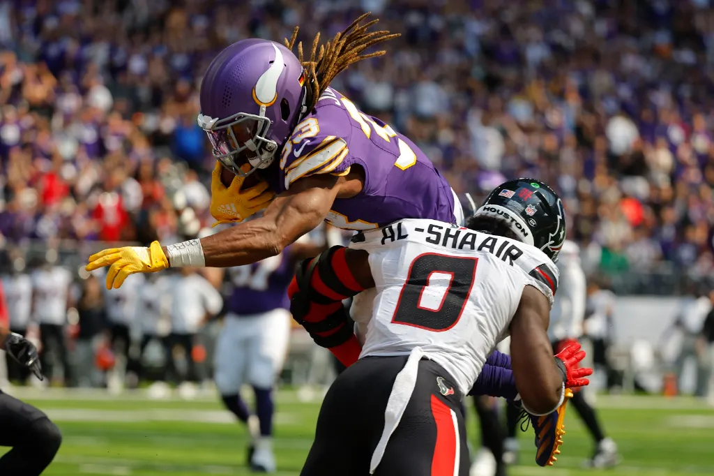 jones vikings texans