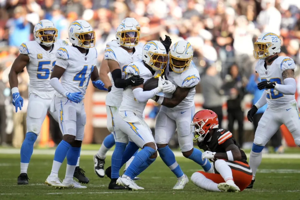 chargers browns