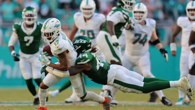 Jaylen Waddle - Dolphins Jets