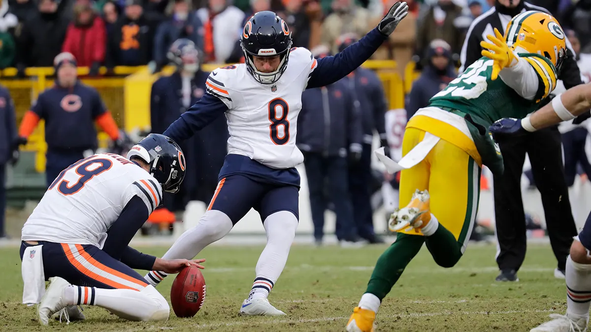 Cairo Santos - Bears Packers